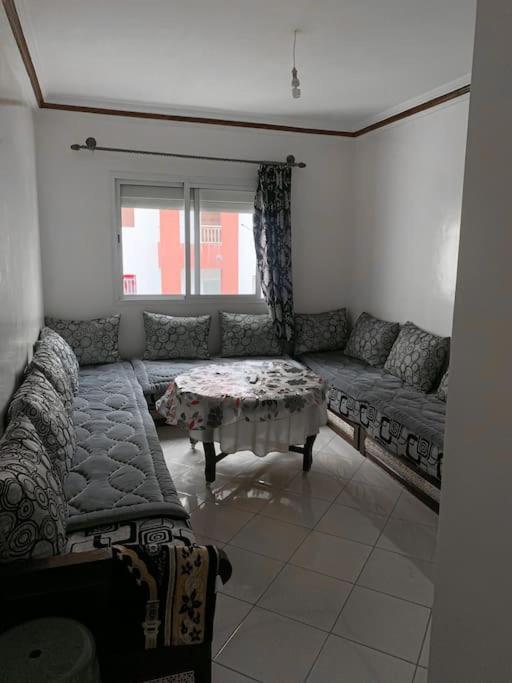 Joli Familial Centre-ville A Hay Salam Apartment
